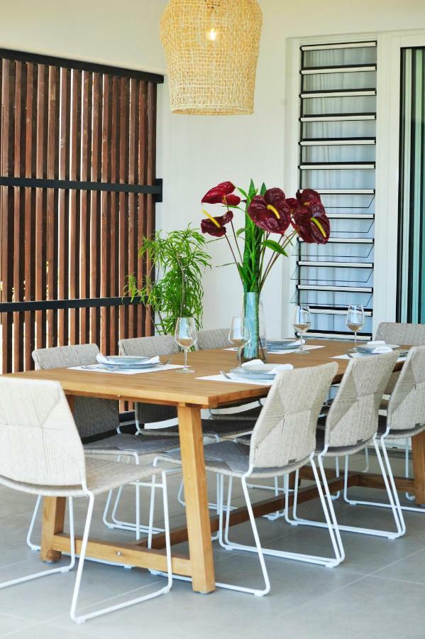 Obiches Luxury Beachfront Apartment Trou-Aux-Biches Exterior foto