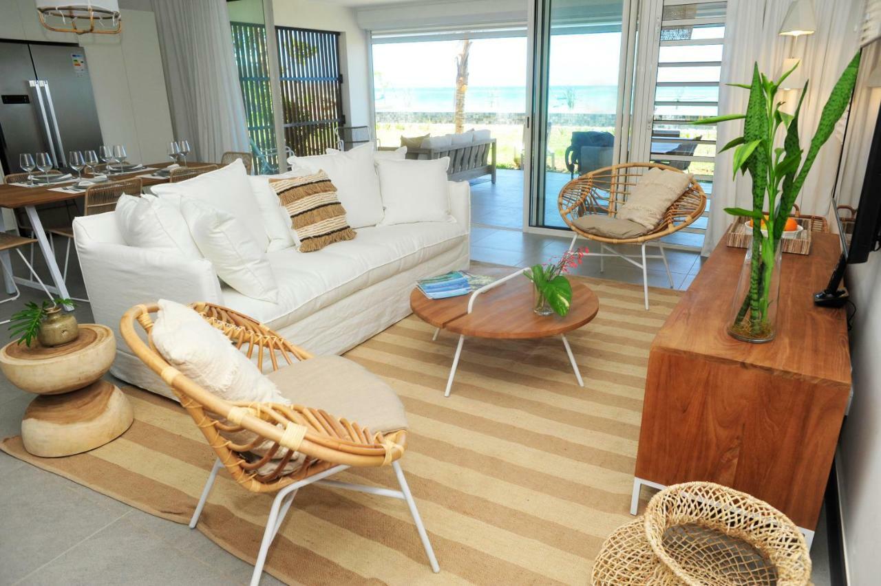 Obiches Luxury Beachfront Apartment Trou-Aux-Biches Exterior foto