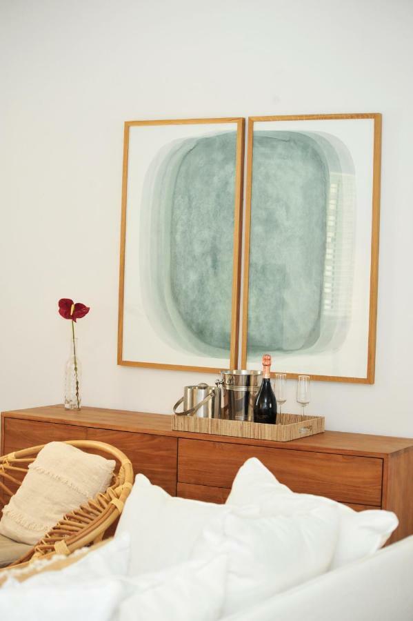 Obiches Luxury Beachfront Apartment Trou-Aux-Biches Exterior foto
